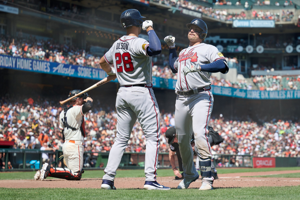 Soler helps Braves improve to 17-5 in August with win vs. Giants