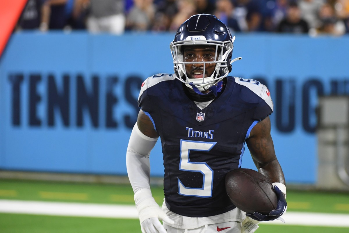Tennessee Titans 53-Man Roster Projections: Final Predictions With 7  Receivers and No Kicker - Sports Illustrated Tennessee Titans News,  Analysis and More