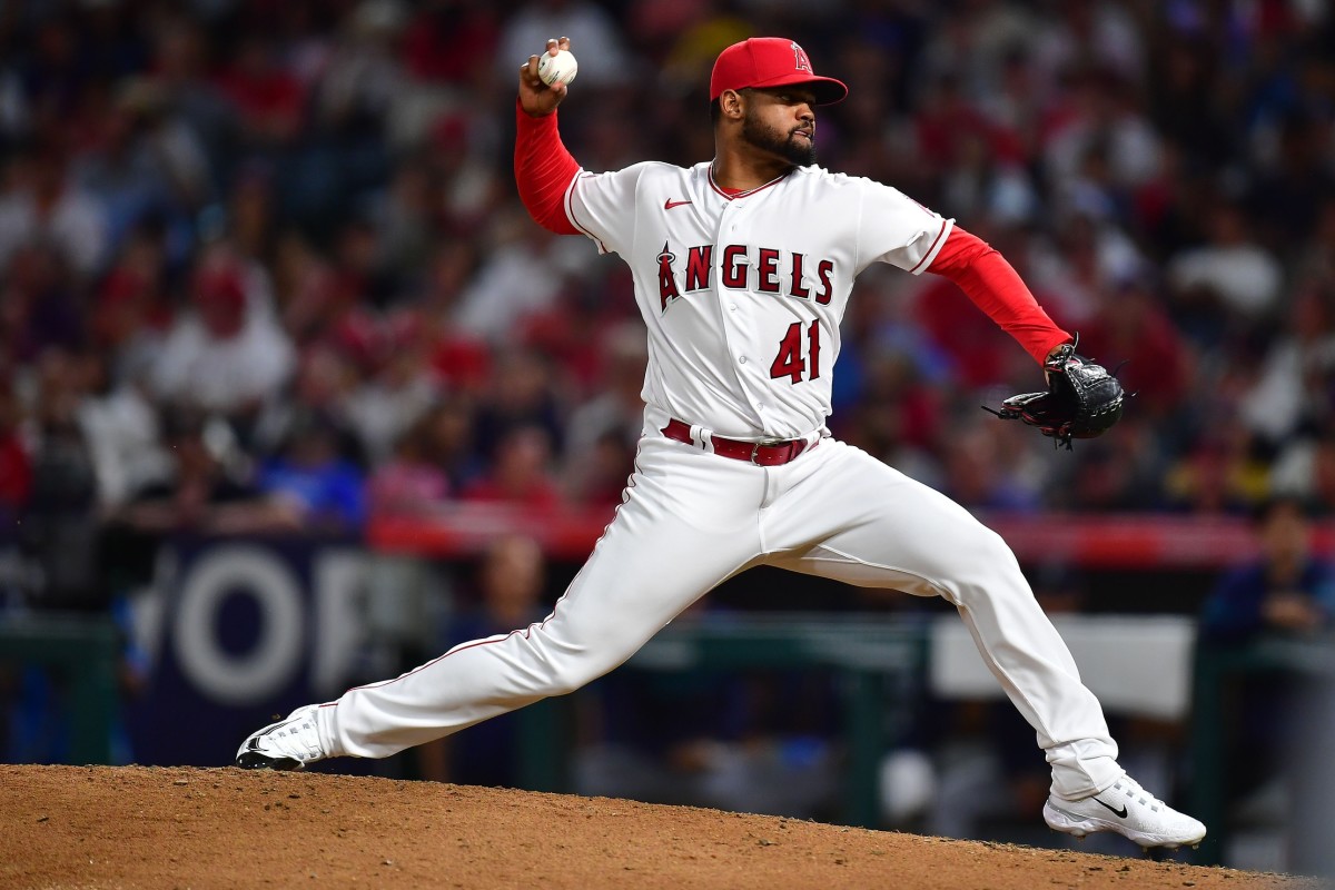 Los Angeles Angels right-hander Reynaldo Lopez pitches against the Seattle Mariners at Angel Stadium