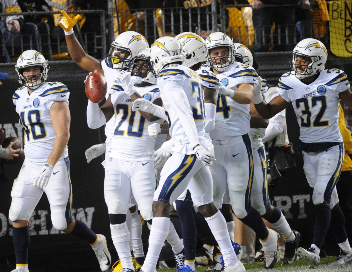 Former Chargers All-Pro Headed To AFC North Rival - Sports Illustrated ...