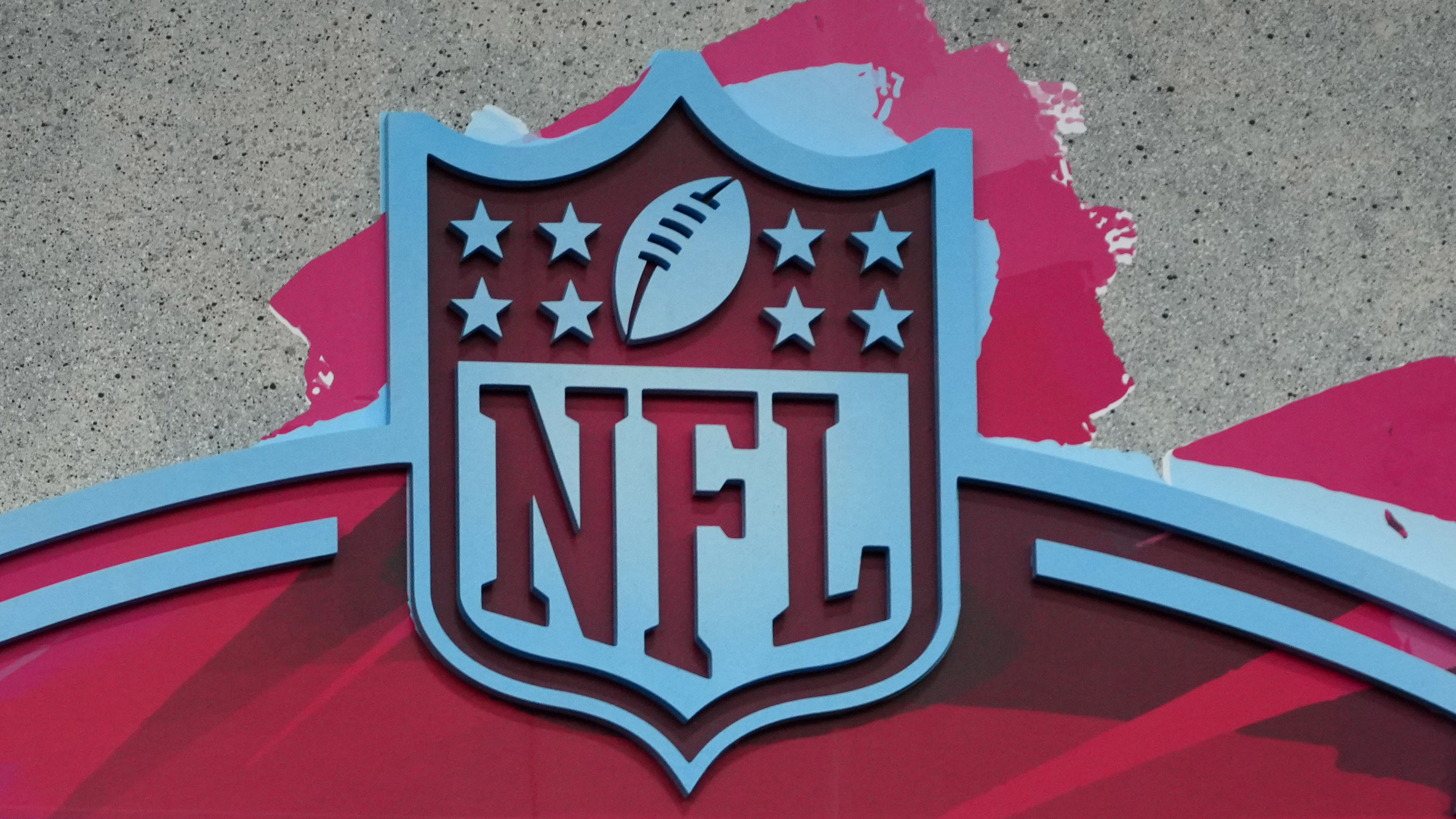 NFL 'Sunday Ticket' headed to   for 2023 season - ESPN