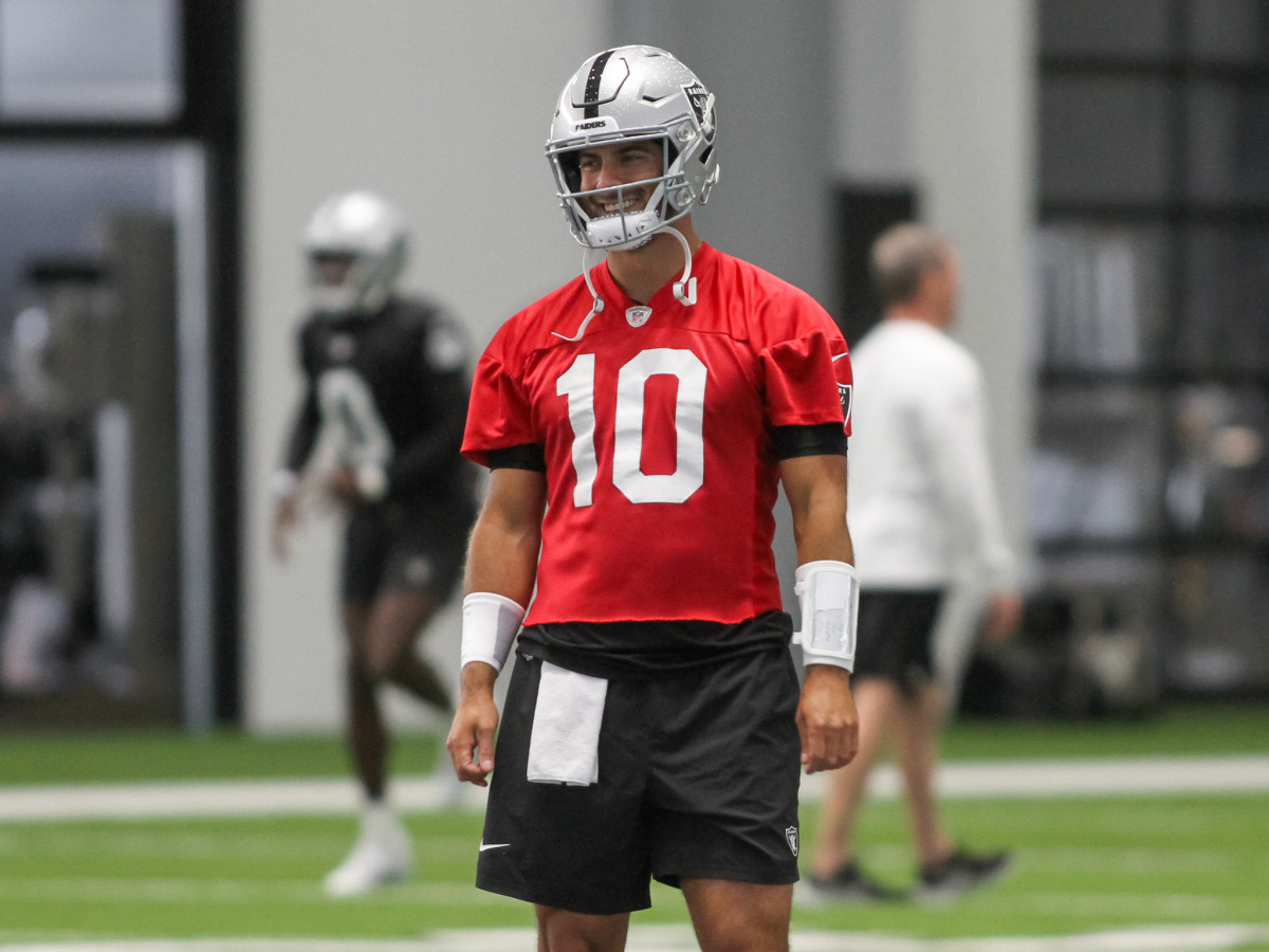 Jimmy Garoppolo out for Raiders' game at Chargers - Las Vegas Sun News