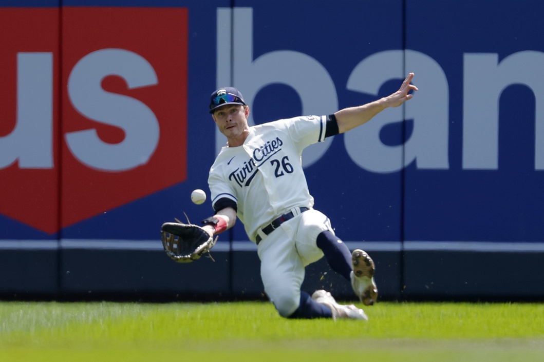 Bullpen falters, Twins manage just four hits in 6-2 loss to