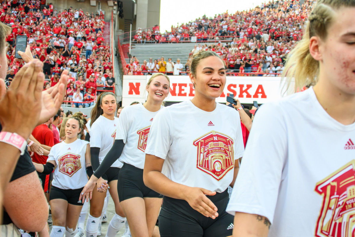 12_Ally Batenhorst, Bekka Allick_Volleyball Day