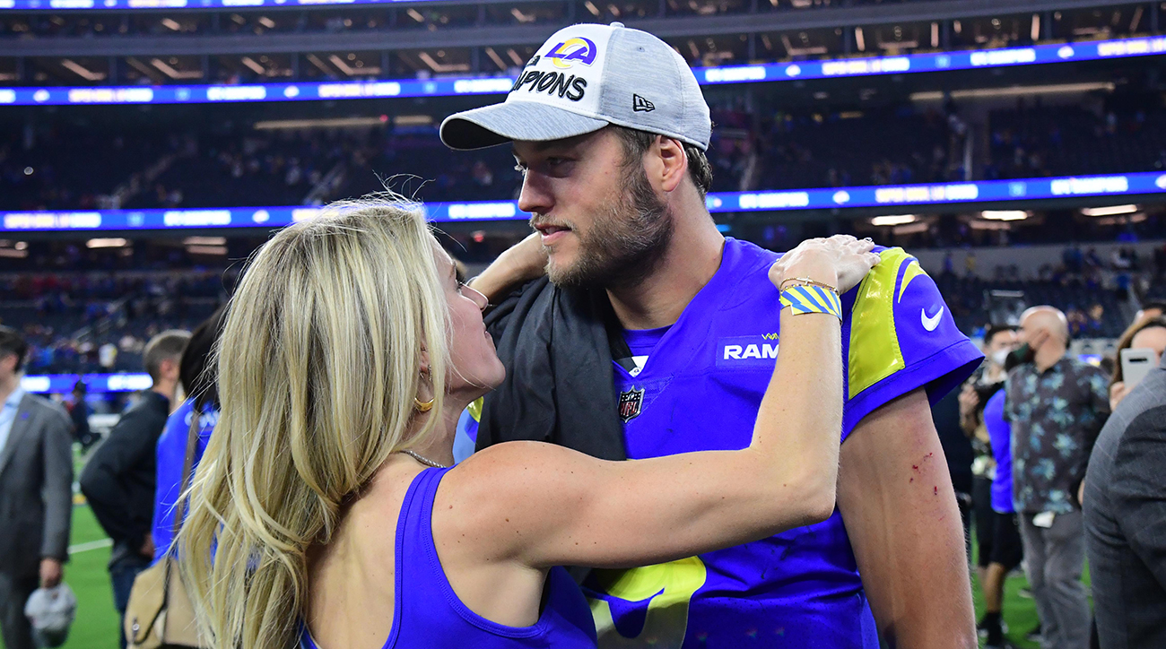 Los Angeles Rams QB Matthew Stafford Wife Kelly vs. 'Misogynistic Pig' -  and The Apology - Sports Illustrated LA Rams News, Analysis and More