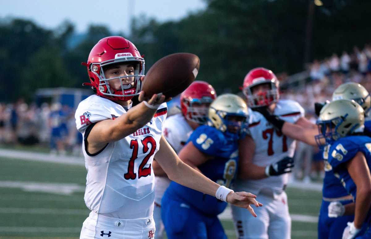 5-star QB George MacIntyre during a game on August 25th, 2023, in Nashville, Tennessee. (Photo by Denny Simmons of The Tennessean)