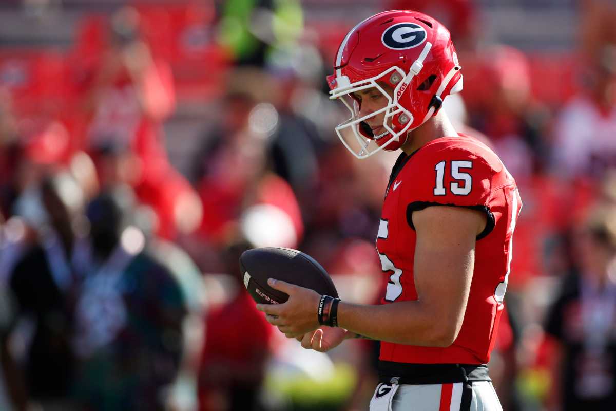 Kirby Smart Doubles Down On Praise For QB Carson Beck Headed Into Week ...