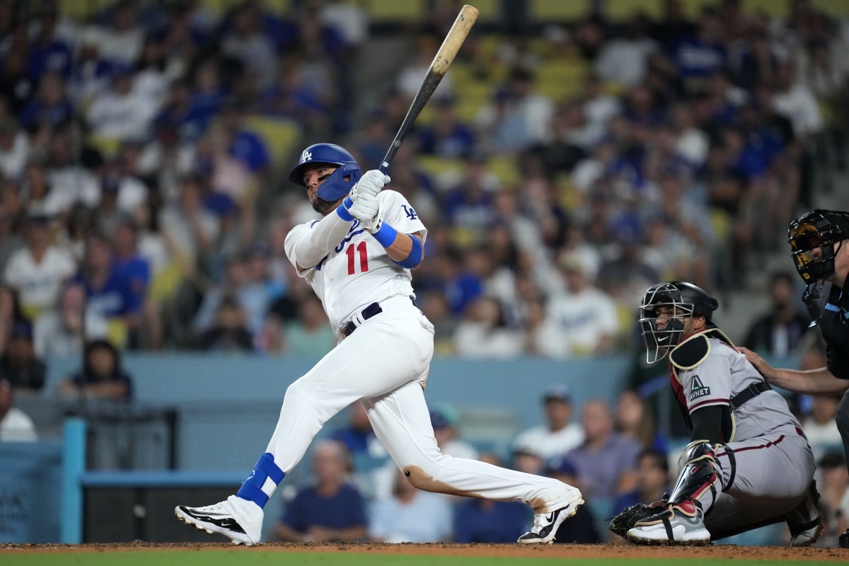 Dodgers News: Dave Roberts Makes Bold Prediction Regarding Miguel Rojas ...