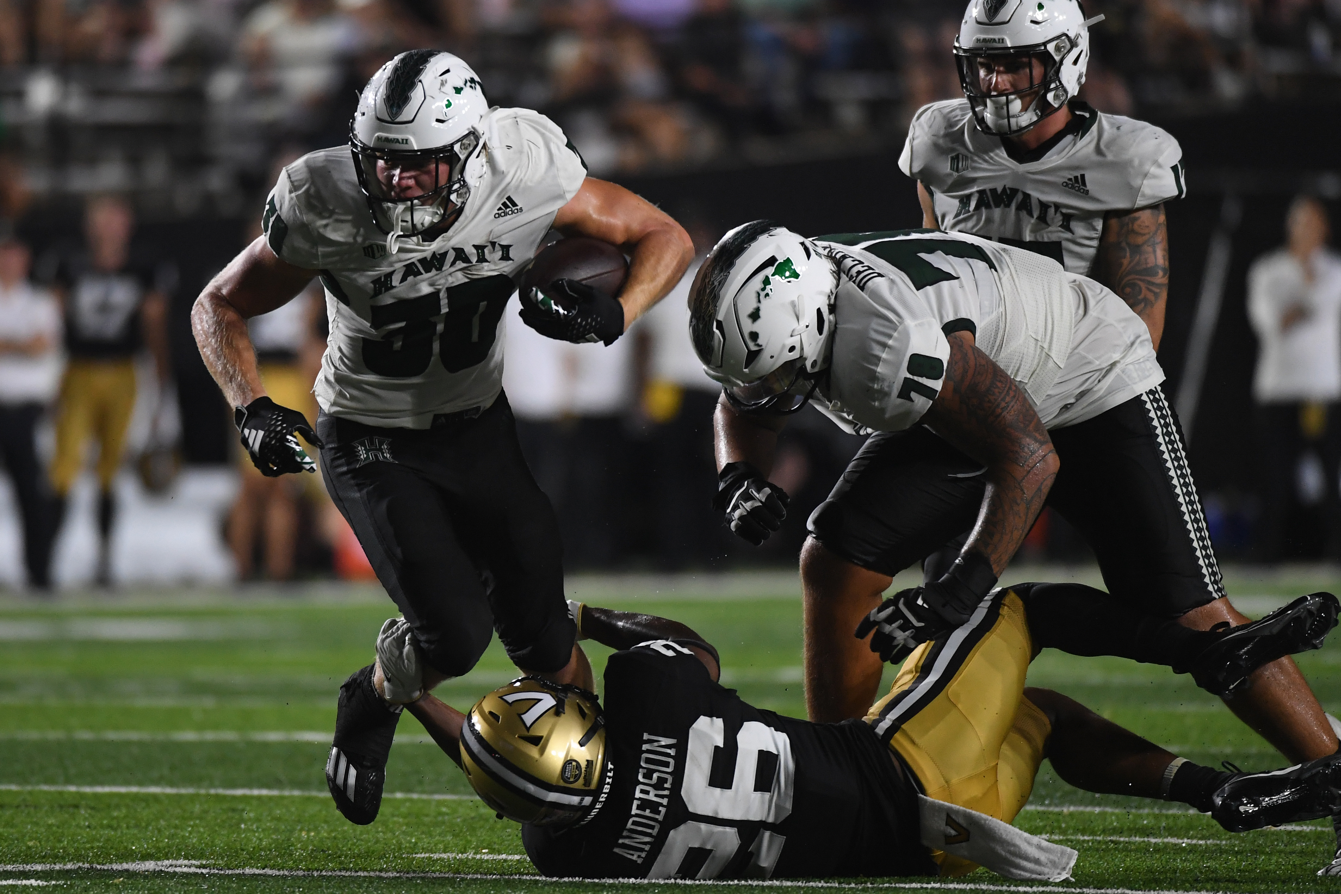 Hawaii Football vs. UAlbany: How To Watch & Preview - Sports