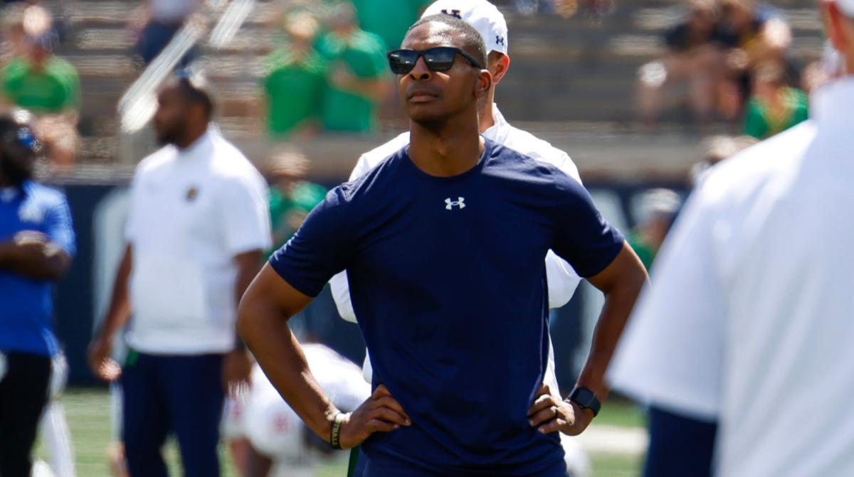 Notre Dame Has Parted Ways With Wide Receivers Coach Chansi Stuckey ...