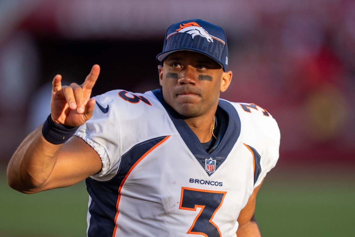 Denver quarterback Russell Wilson (3) is on a downward slide, and it seems unlikely that he can lead. the Broncos to the playoffs this season. (Kyle Terada-USA TODAY Sports)