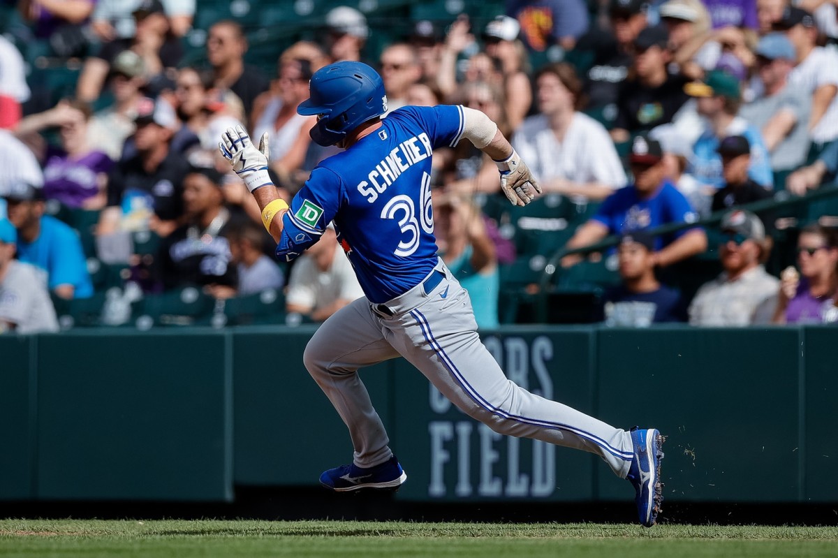 Blue Jays' Davis Schneider hits home run in first career MLB at