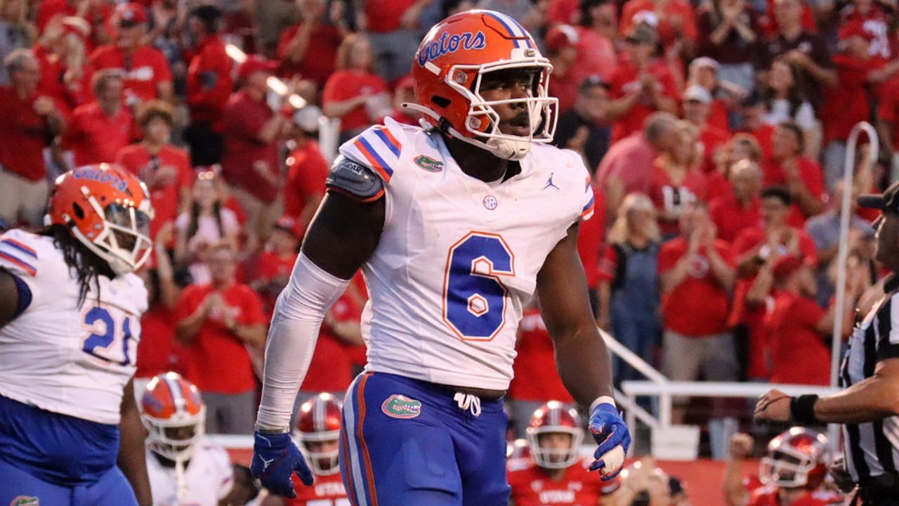 Gators Shemar James Highest Graded SEC Linebacker by PFF to Begin 2023 ...