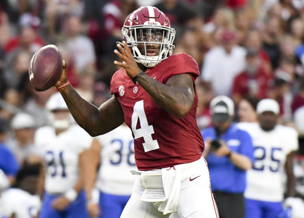 Sep 2, 2023; Tuscaloosa, Alabama, USA; Alabama Crimson Tide quarterback Jalen Milroe (4) throws against the Middle Tennessee Blue Raiders during the first half at Bryant-Denny Stadium. Mandatory Credit: Gary Cosby Jr.-USA TODAY Sports  