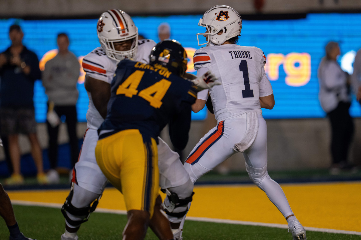 Sep 9, 2023; Berkeley, California, USA; Auburn Tigers quarterback Payton Thorne (1) prepares to pass the football during the first quarter against the California Golden Bears at California Memorial Stadium. Mandatory Credit: Neville E. Guard-USA TODAY Sports  