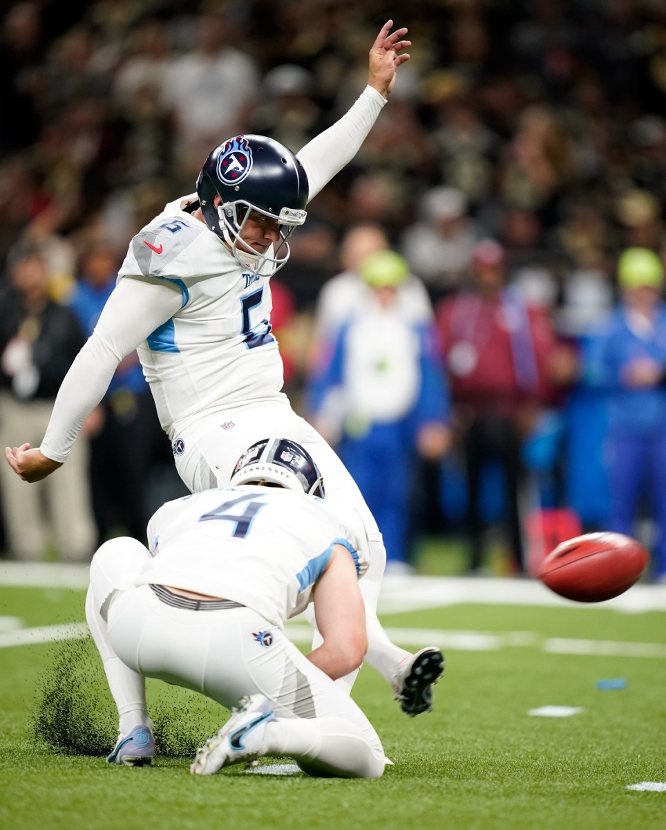 PHOTO GALLERY: Best Pictures From Sunday's Titans Game With the