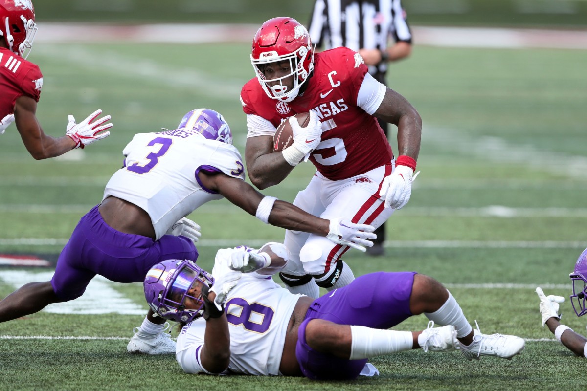 Arkansas Might be Without Star RB Raheim Sanders Against BYU BYU