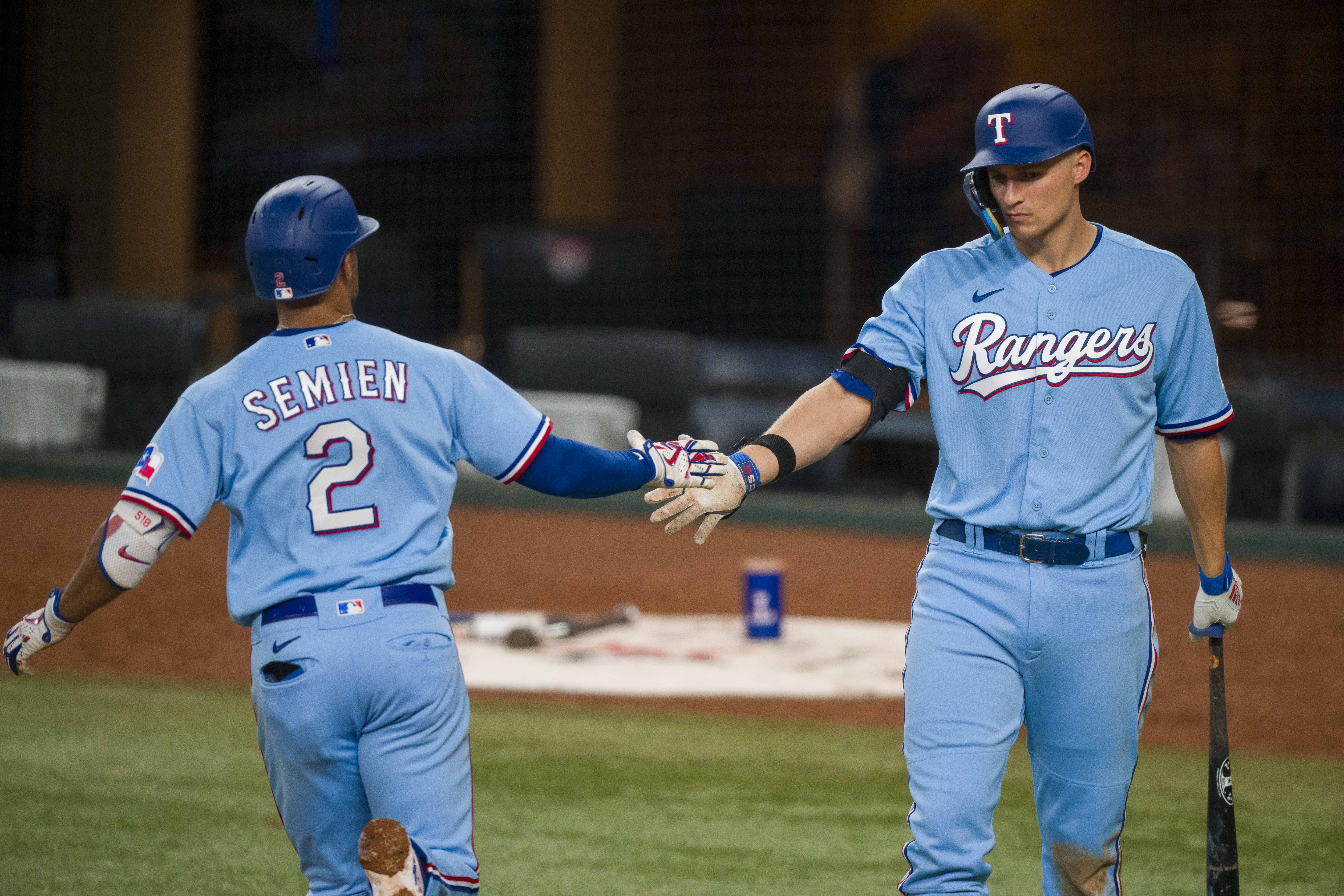 Rangers finish four-game sweep of Blue Jays, move into second wild-card  spot and extend winning streak to six 