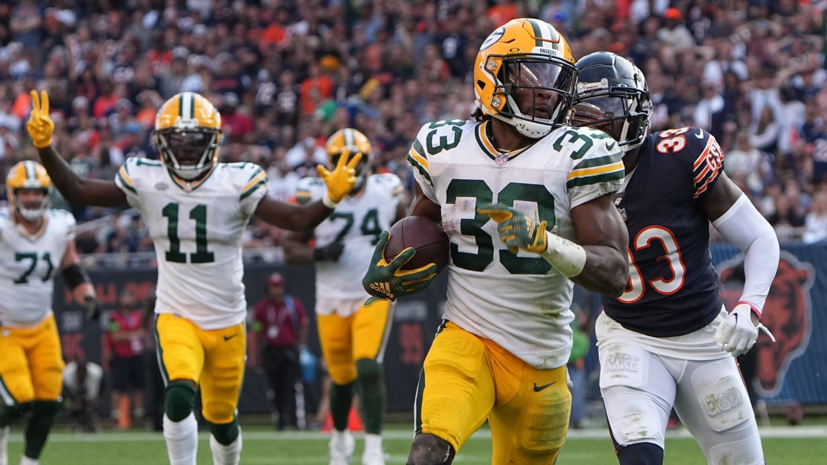 Rodgers, Packers lean on Jones, take care of Bears 27-10 – KTSM 9 News