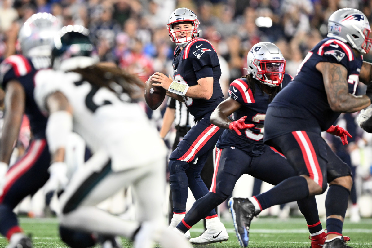 New England Patriots Qb Mac Jones Rightfully Taking Blame For Philadelphia Eagles Loss