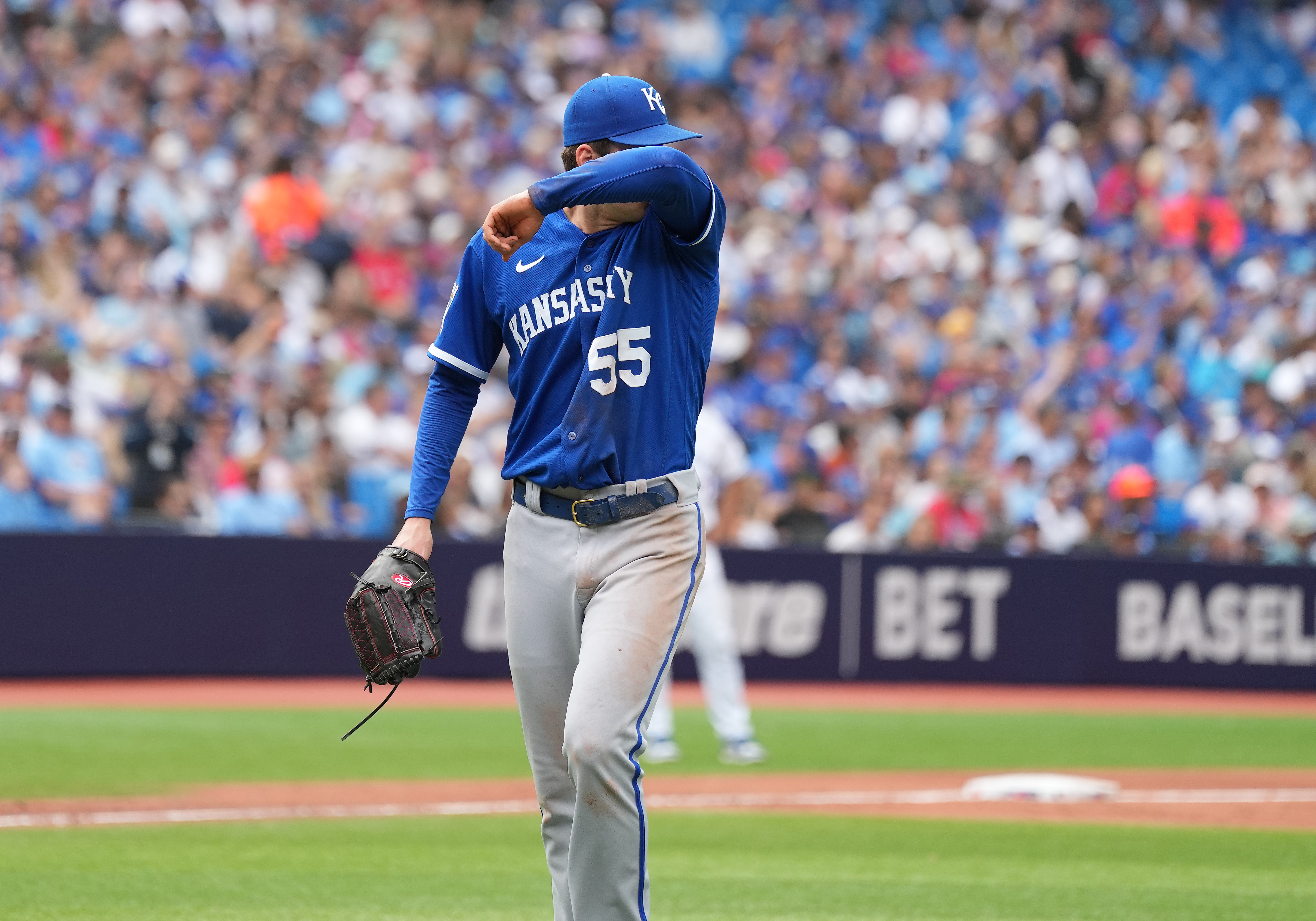 Former NFC pitcher Cole Ragans makes MLB debut with Texas Rangers