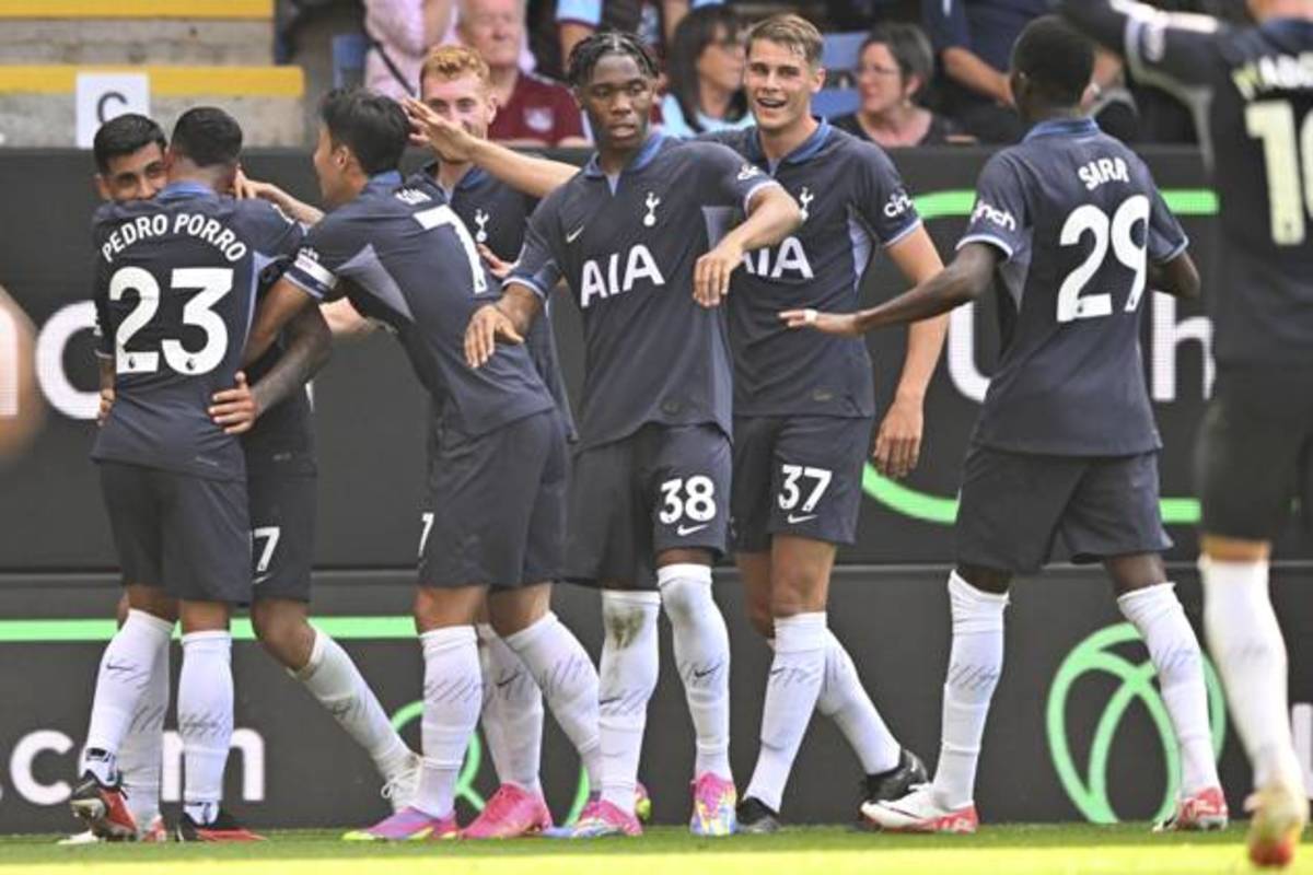 Tottenham 2-1 Sheffield United: Stoppage-time goals from