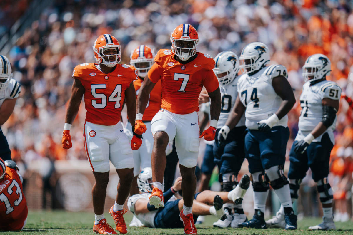 Two Tigers ready to sport the red, - Clemson Athletics