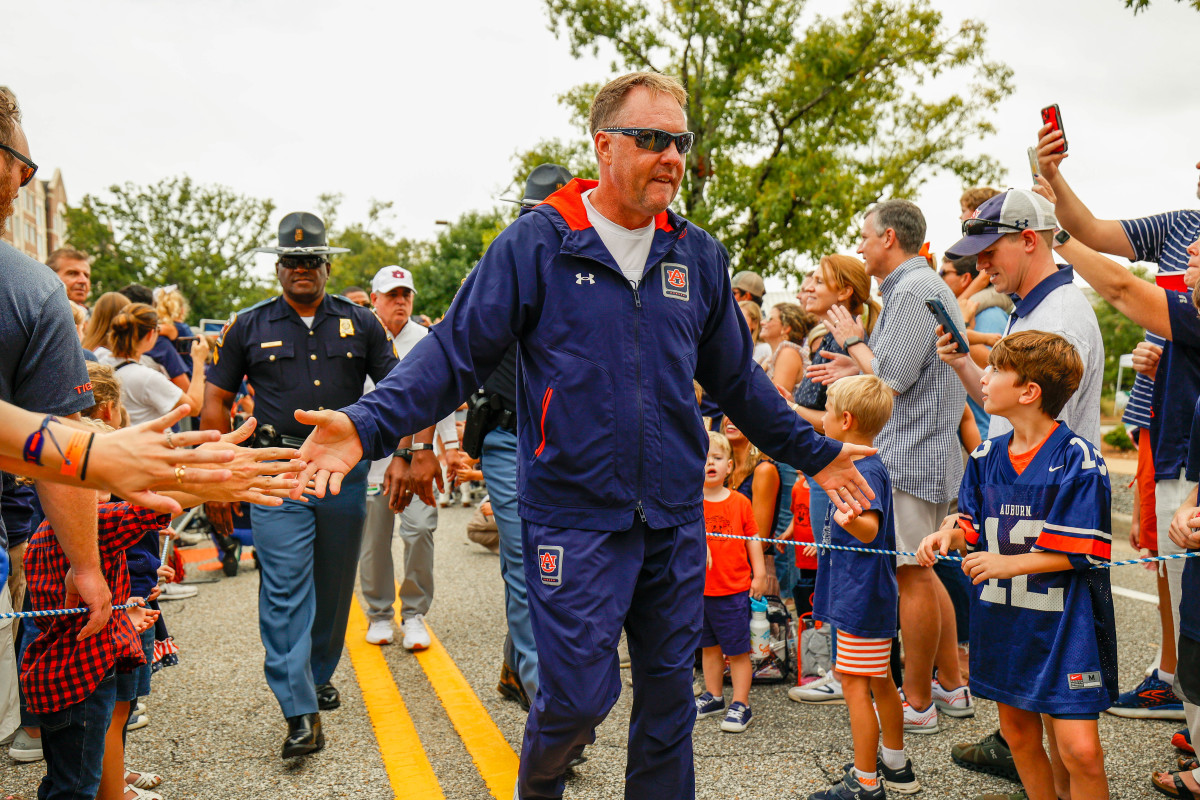 Coach Hugh Freeze Tiger walk