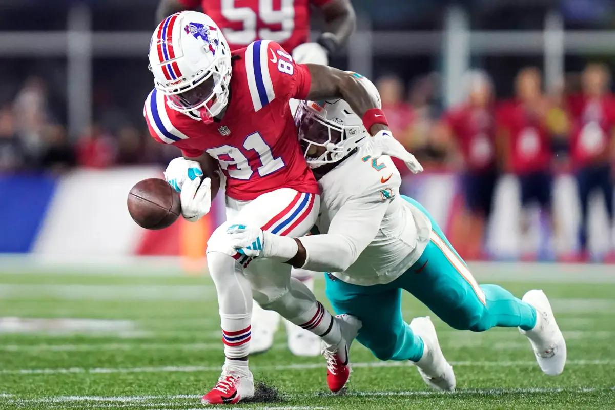 FINAL: New England Patriots Fall Inches Short of Defeating Miami Dolphins  24-17 - Sports Illustrated New England Patriots News, Analysis and More