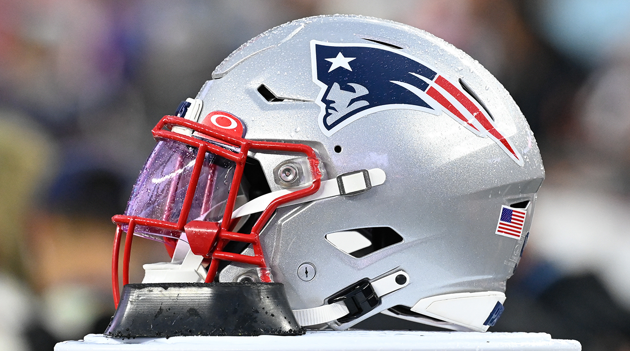 Patriots fan dead after game fight had medical issues: Cops