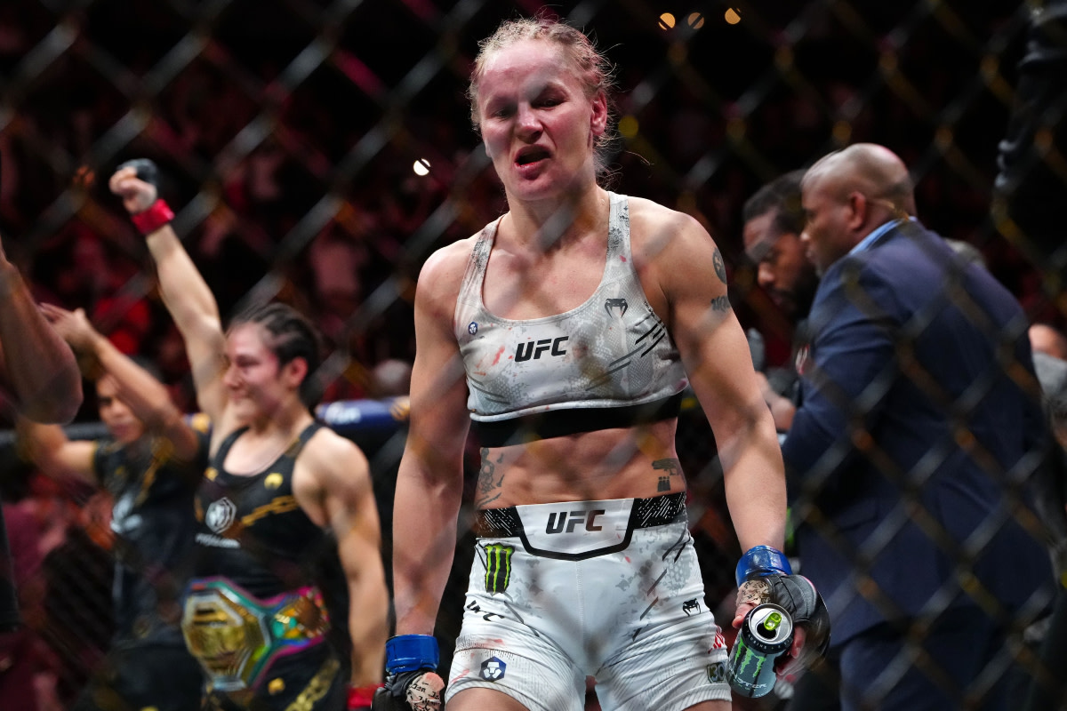 Valentina Shevchenko walks away disappointed that her Noche UFC rematch with Alexa Grasso was ruled a split draw.