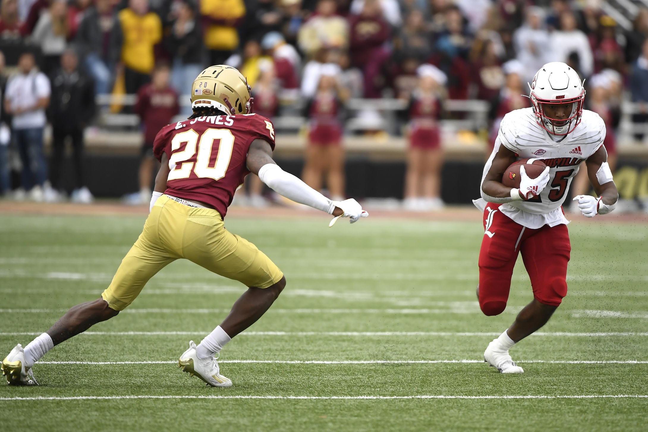 Louisville Cardinals vs Boston College Eagles - October 01, 2022