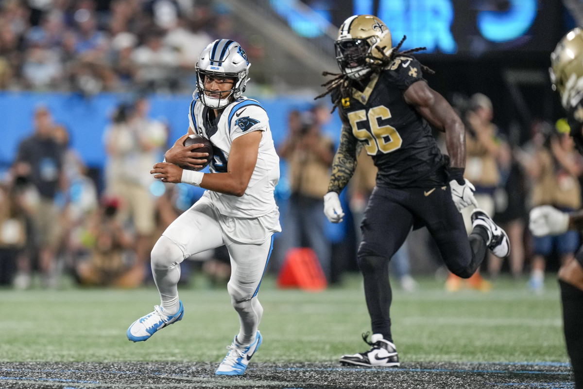 New Orleans Saints linebacker Demario Davis (56) chases Carolina Panthers quarterback Bryce Young (9)