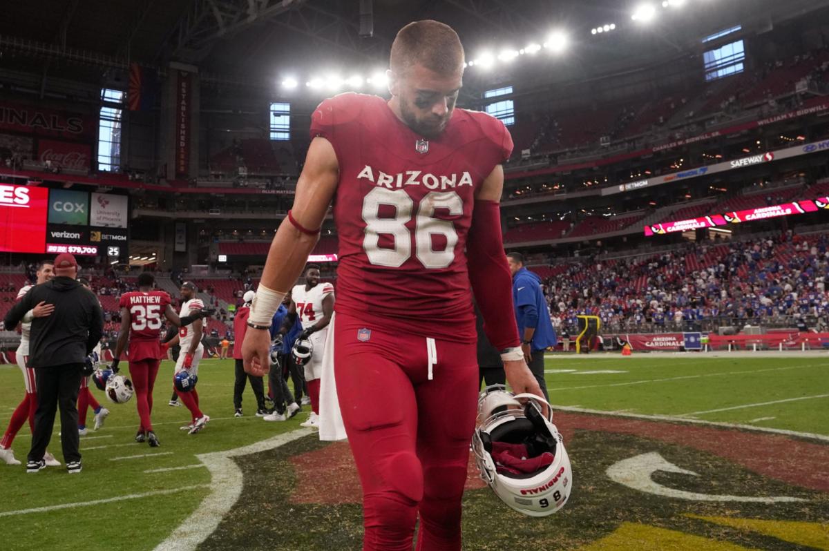 Arizona Cardinals TE Zach Ertz is Landslide Week 3 Waiver Wire Target