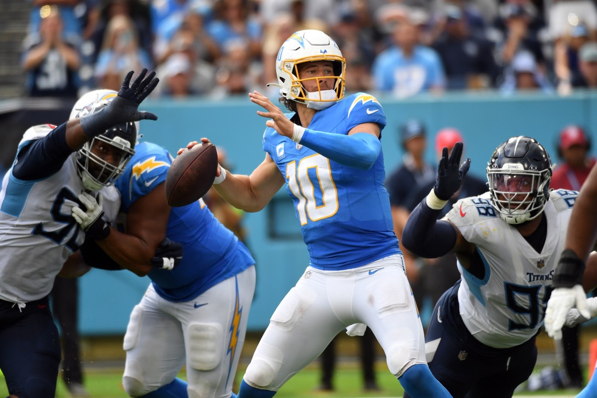 Betting: Point spread, over/under for Chargers vs. Vikings in Week 3