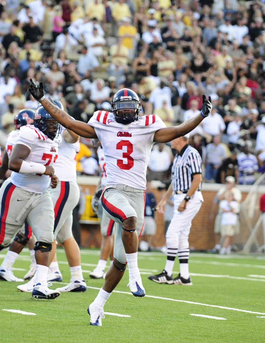 Shay Hodge in an Ole Miss football game at Wake Forest in 2008.