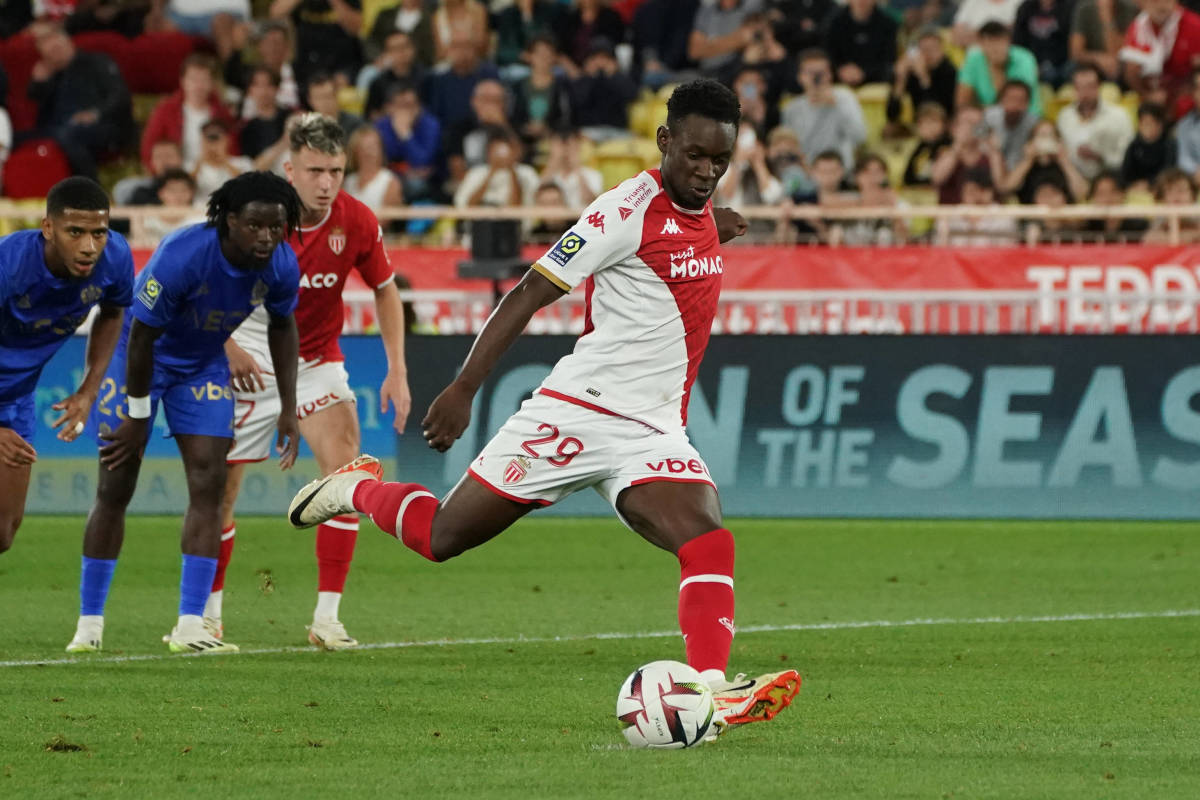 Folarin Balogun pictured taking a penalty kick for AS Monaco during a 1-0 defeat against Nice in September 2023