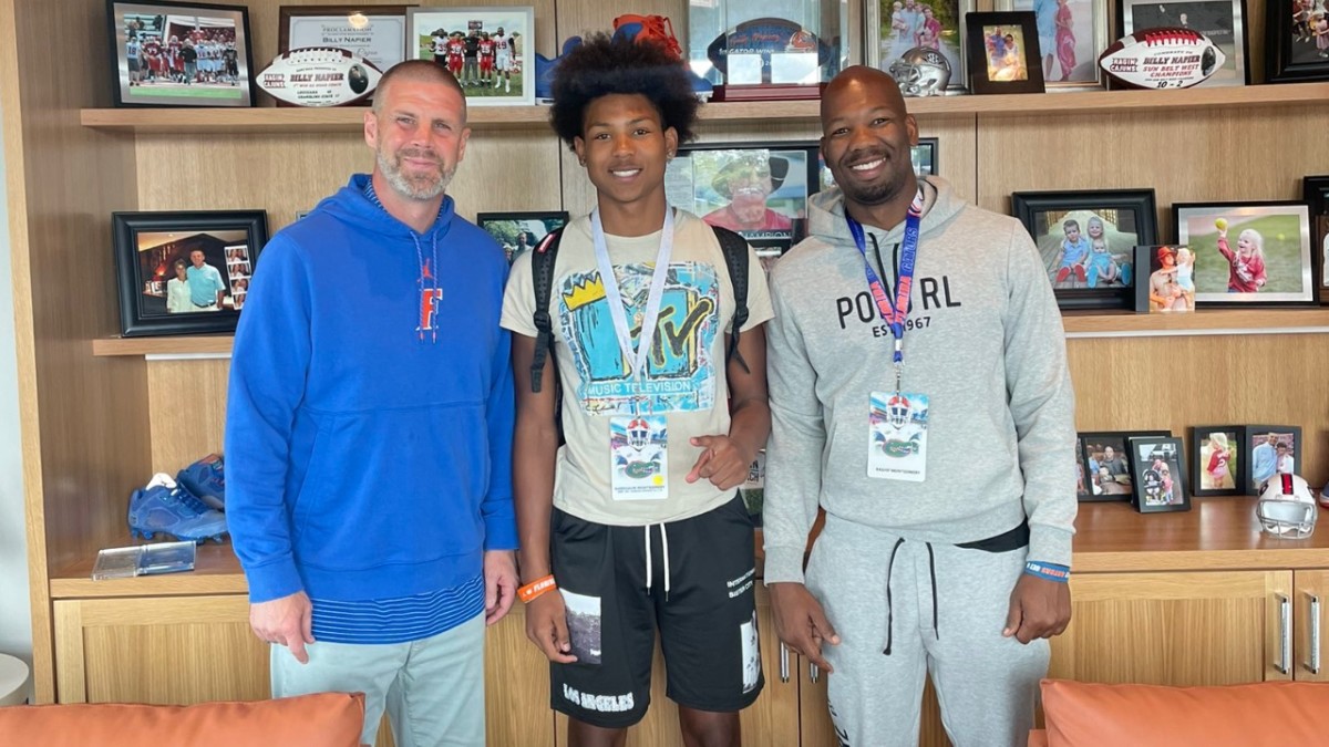 2025 Wr Naeshaun Montgomery Names Gators To Top 10 - Sports Illustrated 