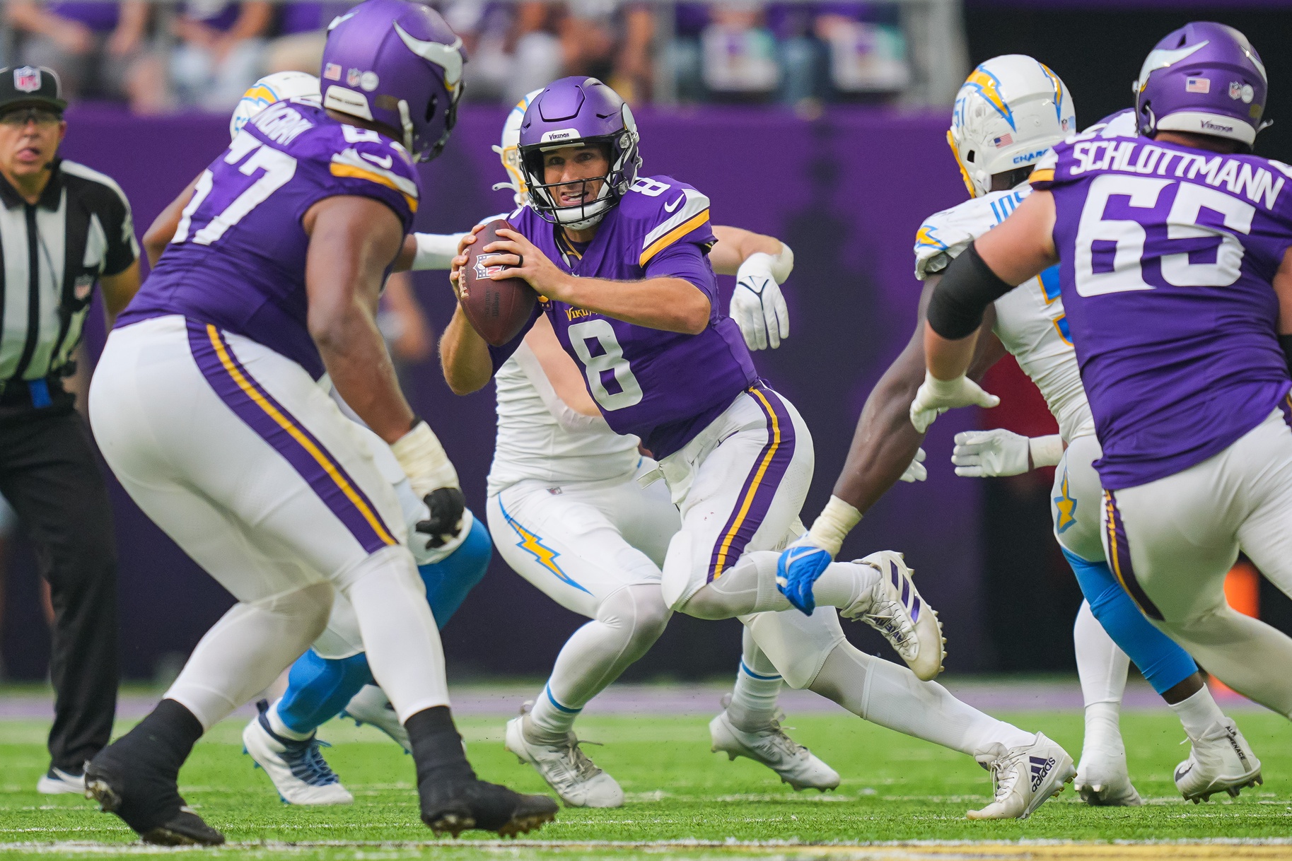 Commanders melt down in fourth as Vikings, Kirk Cousins escape