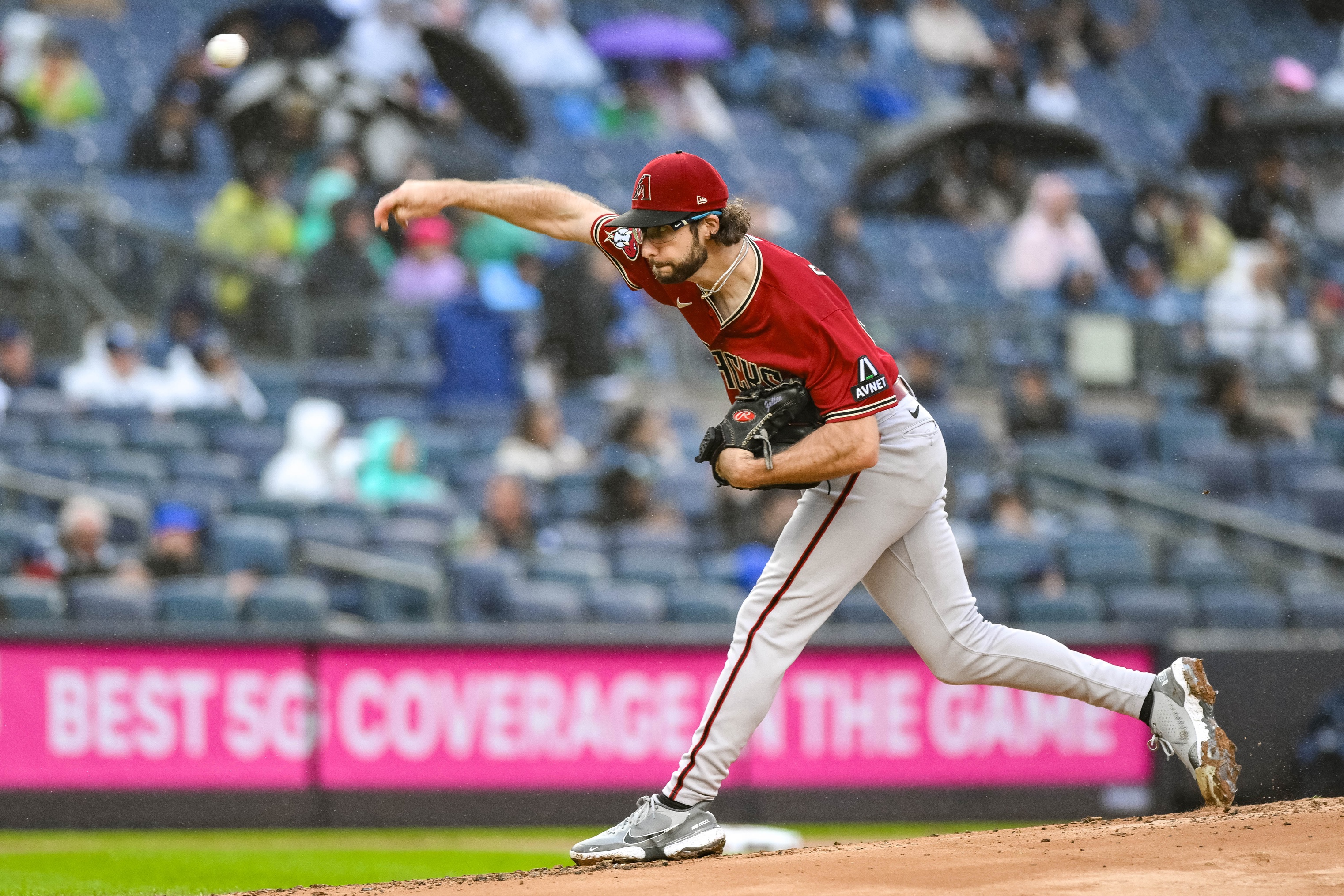 Arizona Diamondbacks fans impressed as Zac Gallen becomes first pitcher  since 1917 with 10+ wins and an ERA/WHIP under 0.70: That's my Milkman