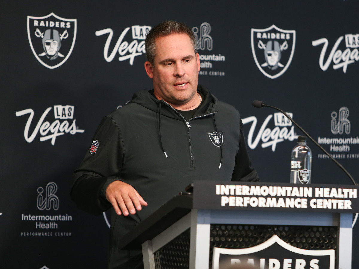 Raiders coach Josh McDaniels addresses media, Raiders News