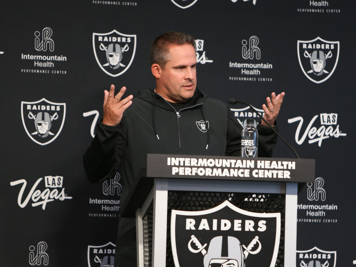 Las Vegas Raiders Insider Podcast: Pittsburgh Steelers game biggest for  Josh McDaniels - Sports Illustrated Las Vegas Raiders News, Analysis and  More