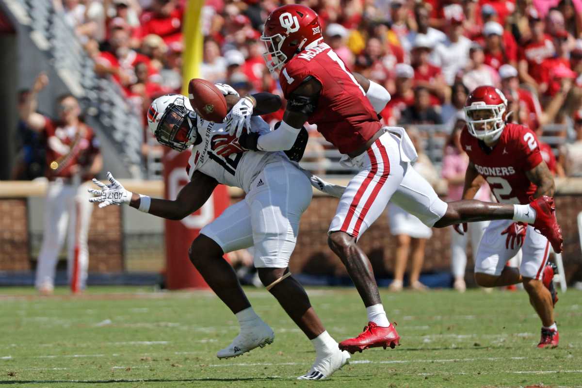 Why Oklahoma LB Dasan McCullough's Return Was A Welcome Sight For OU ...