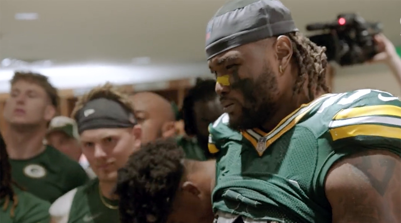 Packers' Rashan Gary Delivered Emotional Speech to Teammates After First  Home Game Back From ACL Injury - Sports Illustrated