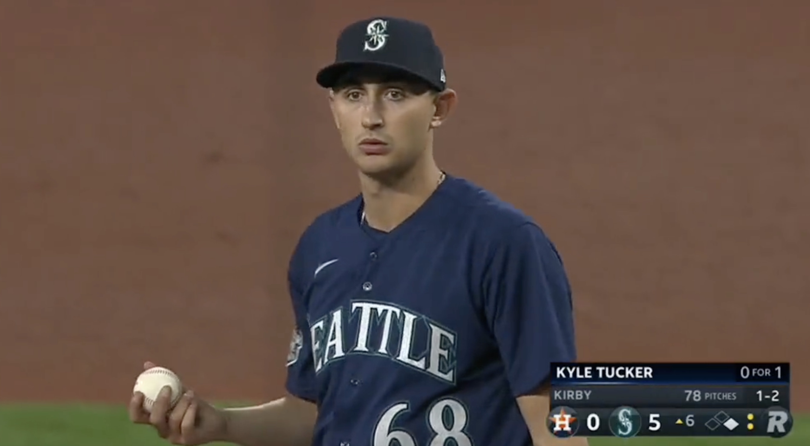 Seattle Mariners' George Kirby Goes Viral For Throwing Insane