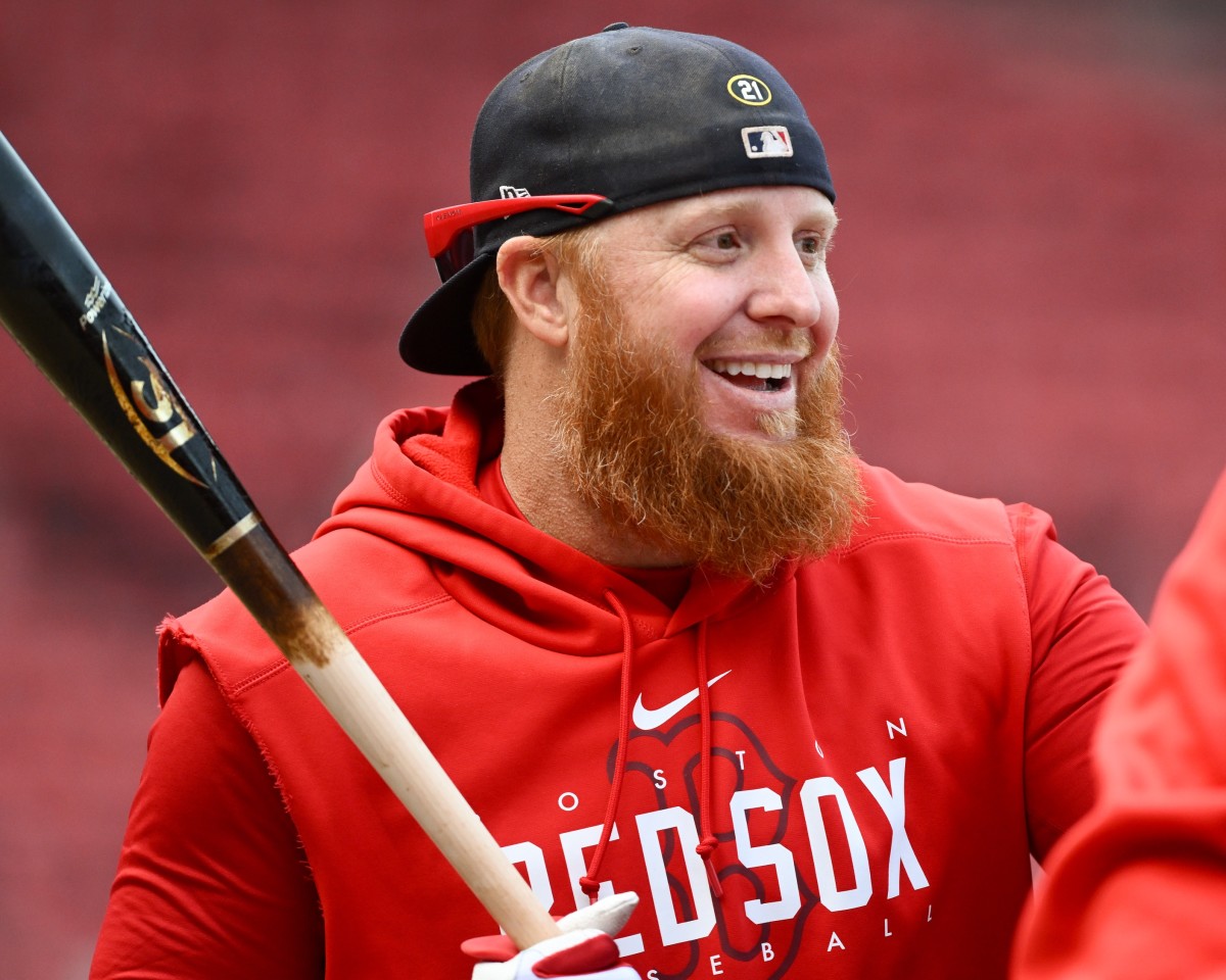 Former Dodger Justin Turner Removed From Final Home Game in