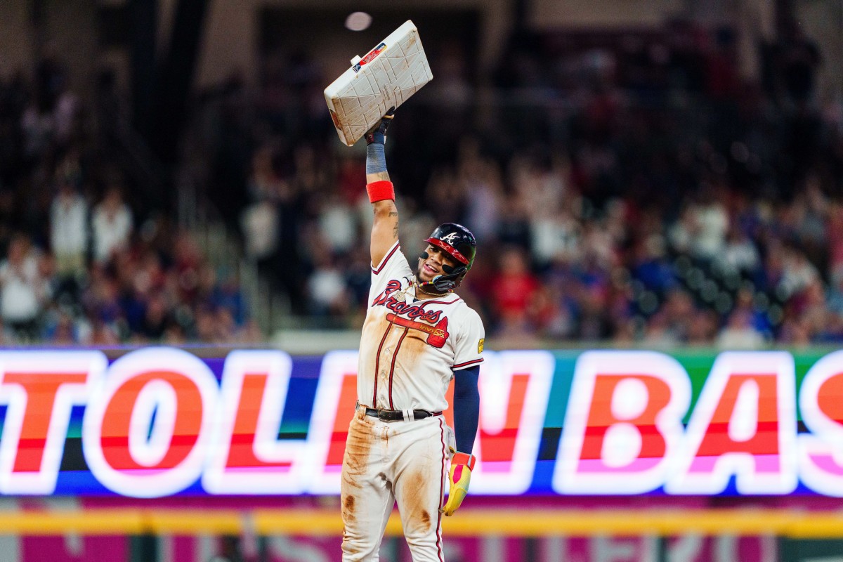 Ronald Acuña Jr and Brian Snitker win awards from The Sporting News -  Sports Illustrated Atlanta Braves News, Analysis and More