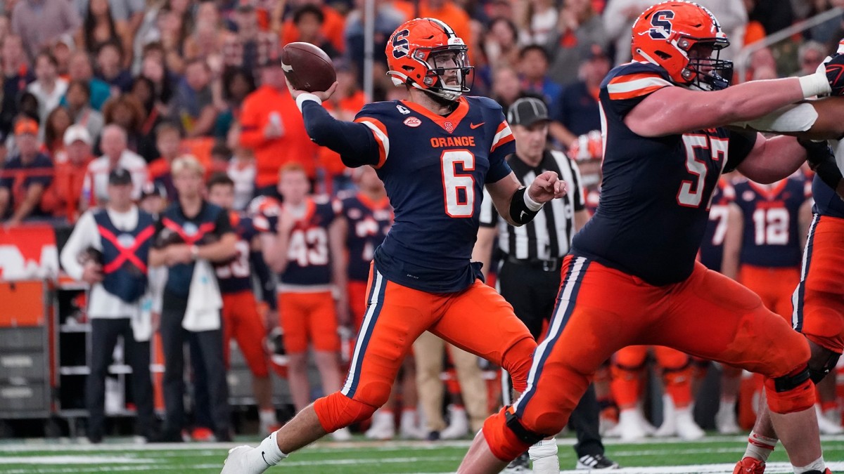 Syracuse quarterback Garrett Shrader. (Cuse.com)