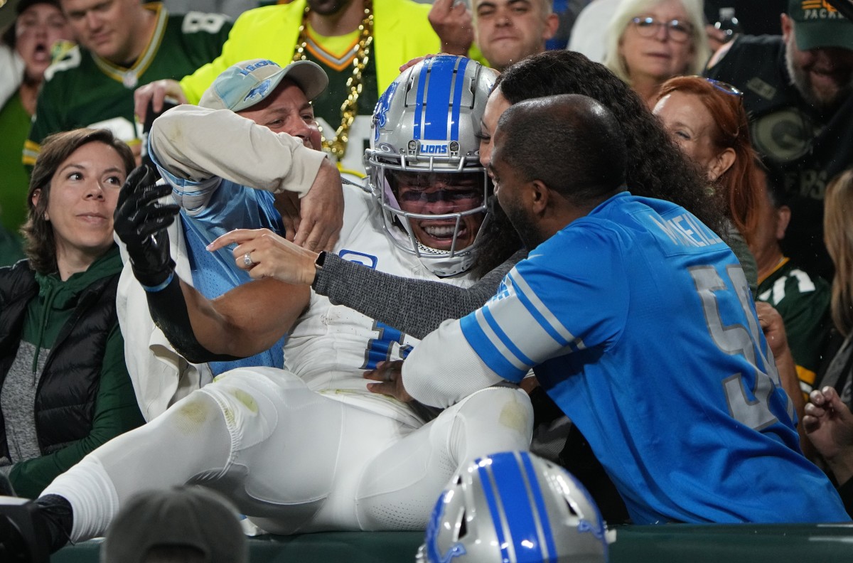 After beating the Packers in Green Bay, Lions the team to catch in