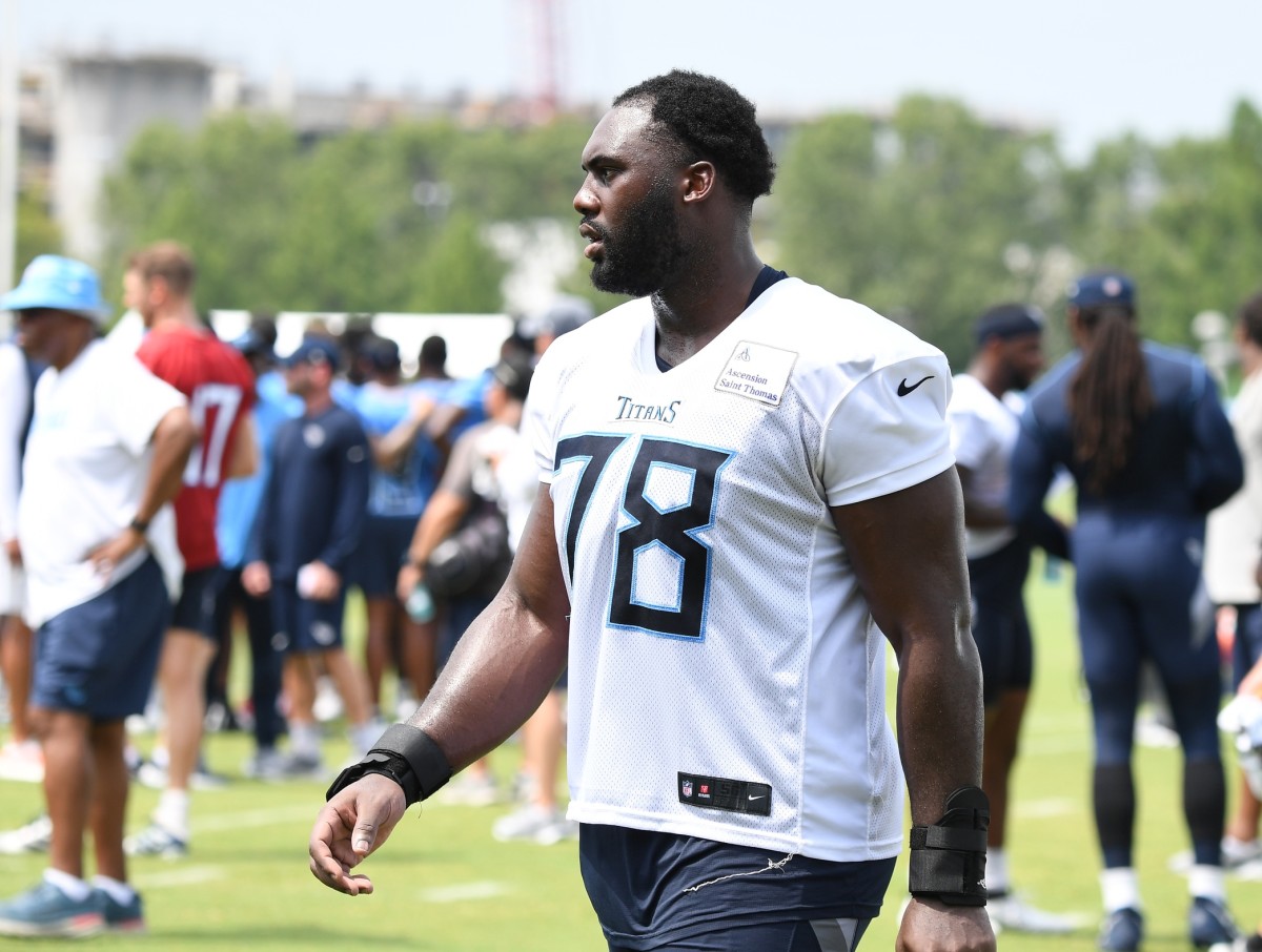 Tennessee Titans OT Nicholas Petit-Frere suspended six games gambling -  Music City Miracles